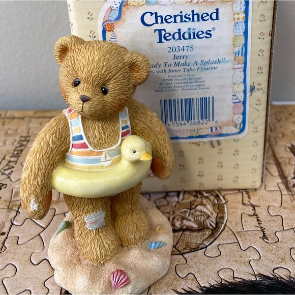 In box cherished teddies - Picture 1 of 2